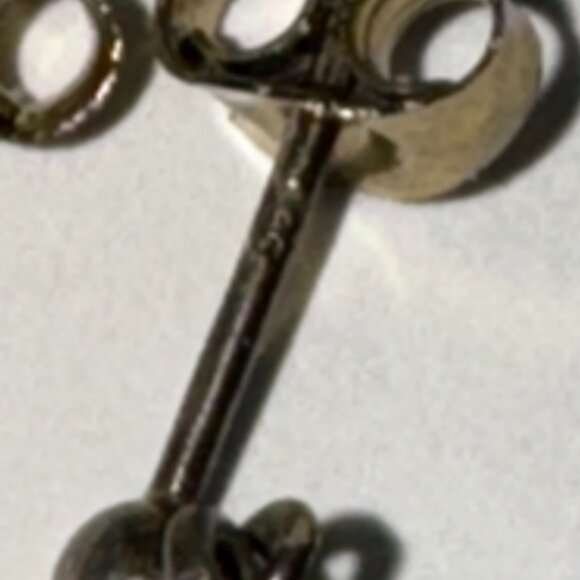 Green Aventurine Post Earrings - Picture 10 of 13